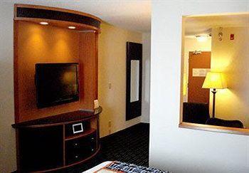 Americinn By Wyndham St Cloud Mn Shopping Area Saint Cloud